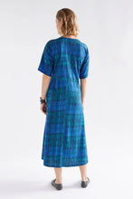 Load image into Gallery viewer, Elk Kihte Tshirt Dress Mikko Print
