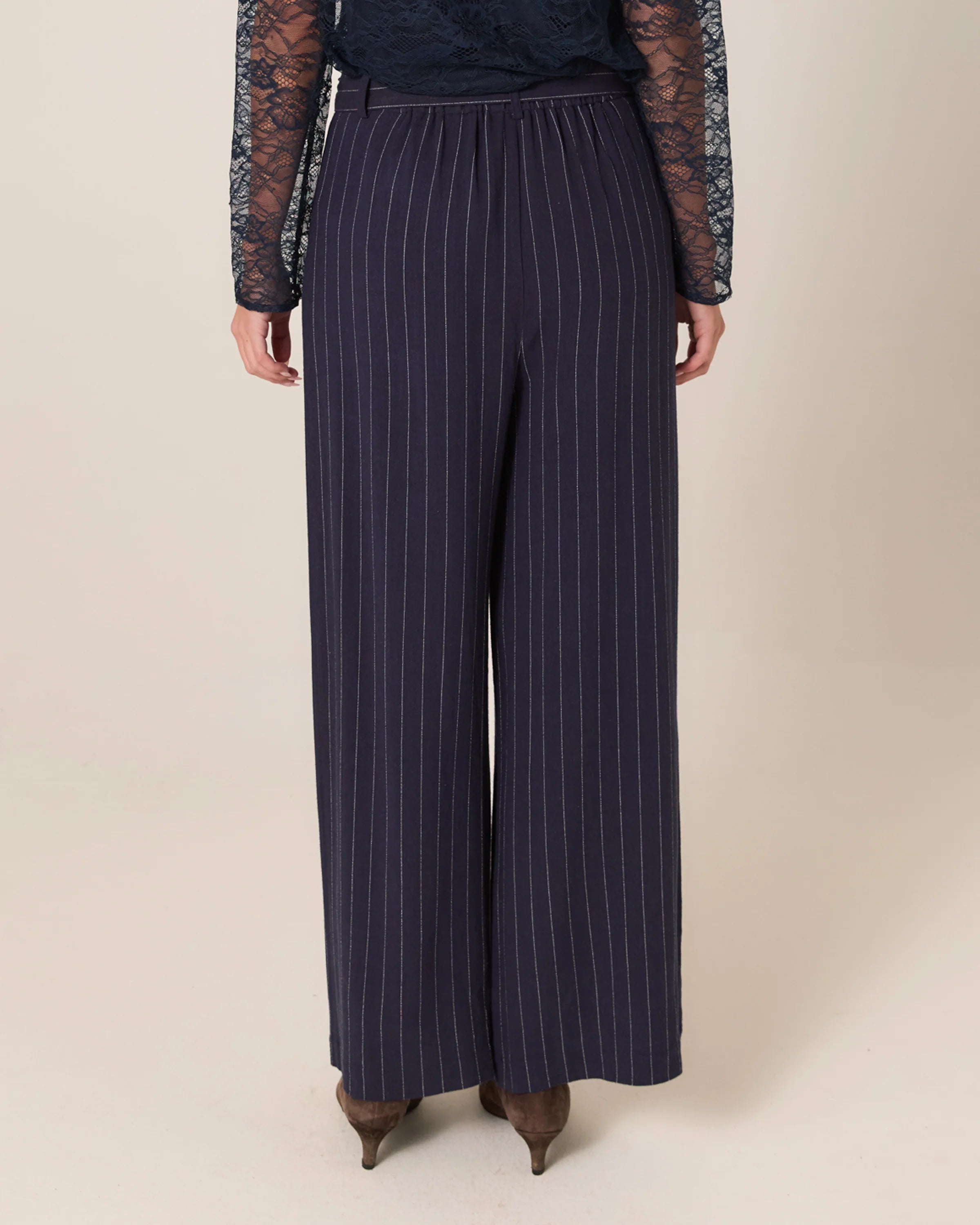 Fate + Becker Stairway Pant Navy