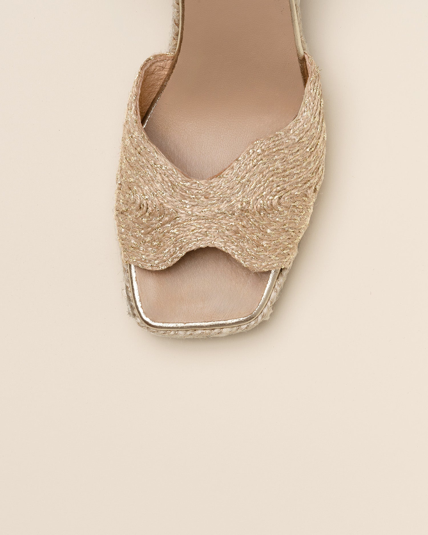 Gaimo Danae Raffia Natural Platino