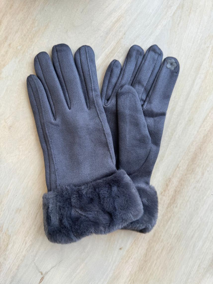 Cinnamon Creations Faux Fur Trim Suedette Gloves Grey