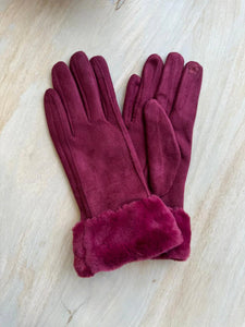 Cinnamon Creations Faux Fur Trim Suedette Gloves Wine