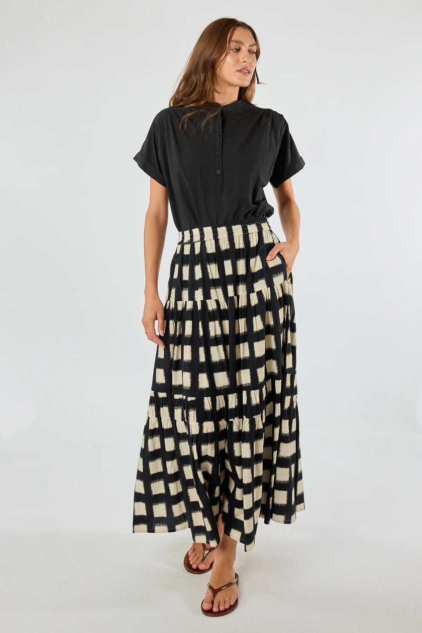 Itami Bloc Skirt Black