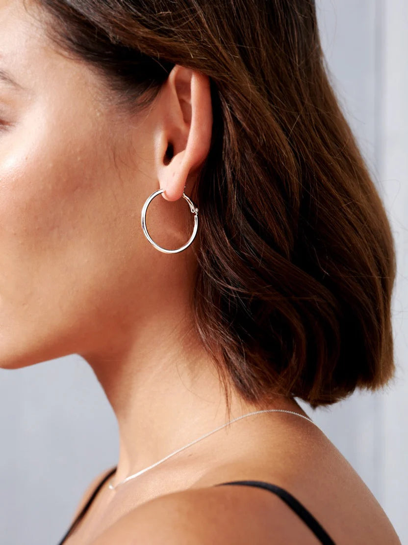 Lustre & Sage Classic 30mm Sterling Silver Plated Hoops