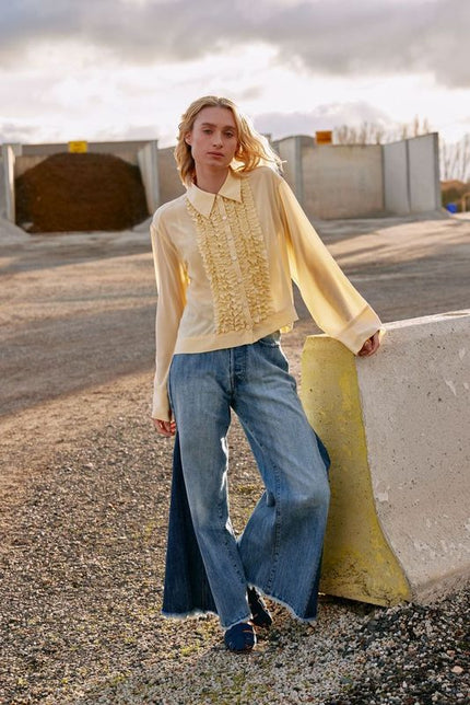 M. A. Dainty Fedora Jeans Vintage Wash