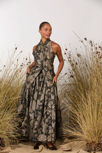M. A. Dainty Donny Top Black/ Bronze Floral