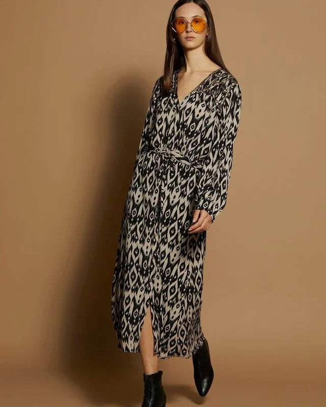 MEISÏE Embroidered Ikat Print Dress Black