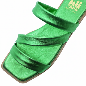 Nu by Neo Wilena Slides Verde Metallic Leather