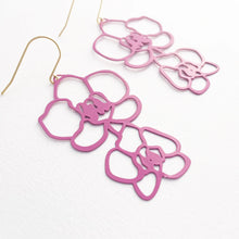Load image into Gallery viewer, Denz Orchid Dangles in Pink
