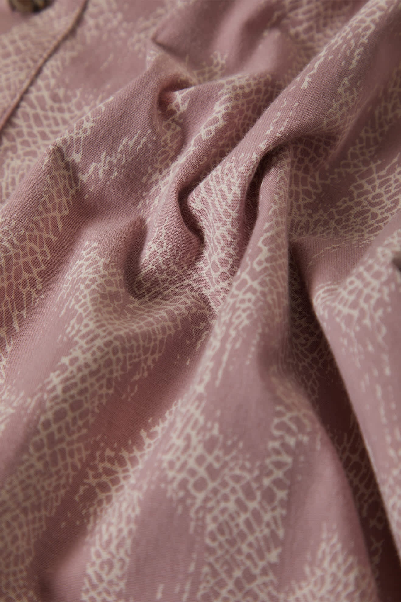 Brixton Charter Print SS Shirt Dark Pink/Silver Crackle Paint