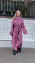 Load and play video in Gallery viewer, Cinnamon Creations Wool Blend Trenchcoat Pink

