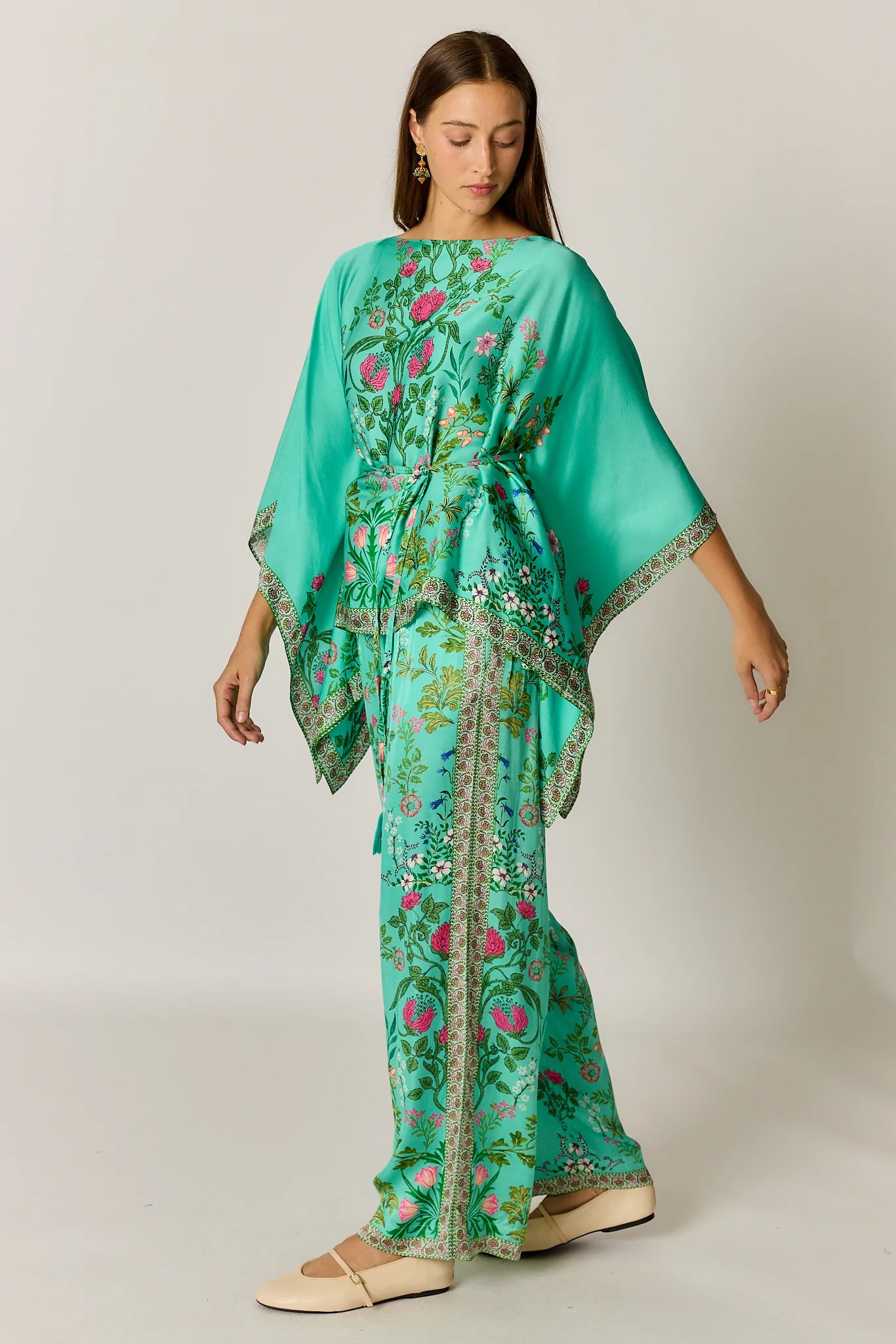 Rubyyaya Tatiana Poncho Green