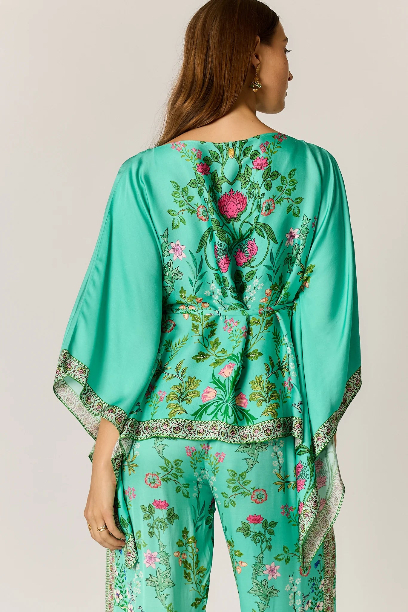 Rubyyaya Tatiana Poncho Green
