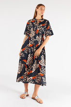 Load image into Gallery viewer, Rubyyaya Toucan Kaftan Multi
