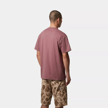 Load image into Gallery viewer, Carhartt WIP S/S Chase T-Shirt Dusky Pink/Gold
