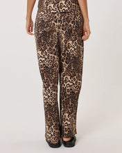 Load image into Gallery viewer, Sass Clothing Tasha Pant Dark Brown Leopard
