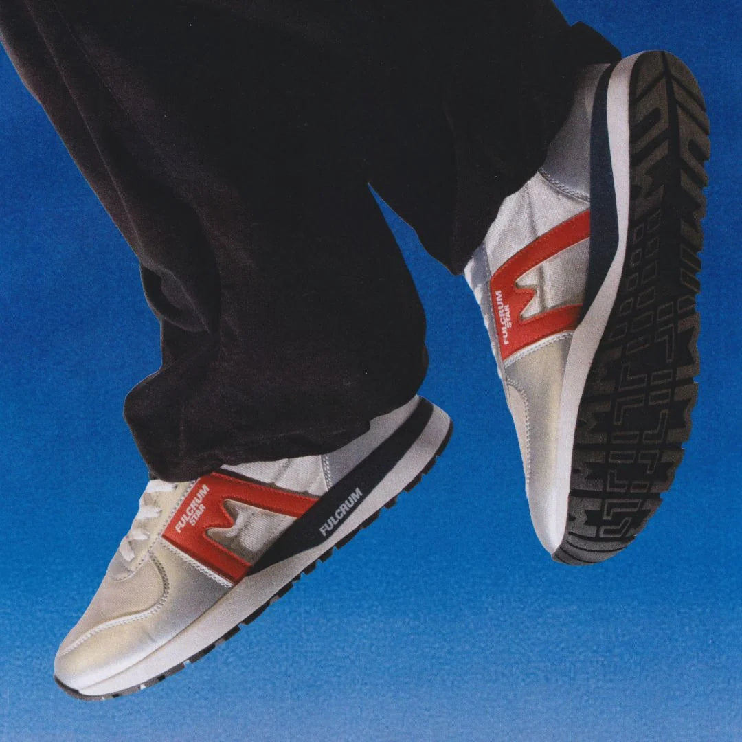 Karhu Fulcrum Star Silver / Spicy Orange Mens Sneaker