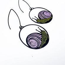 Load image into Gallery viewer, DENZ Midi Snail Earrings Black/Pink/Lime

