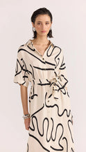 Load image into Gallery viewer, Staple The Label Zenith Midi Shirtdress Abstract
