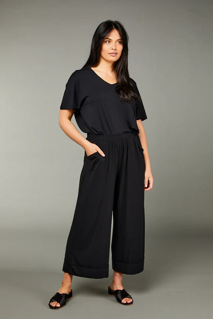 Tani 8965 Culotte Resort Pant Black