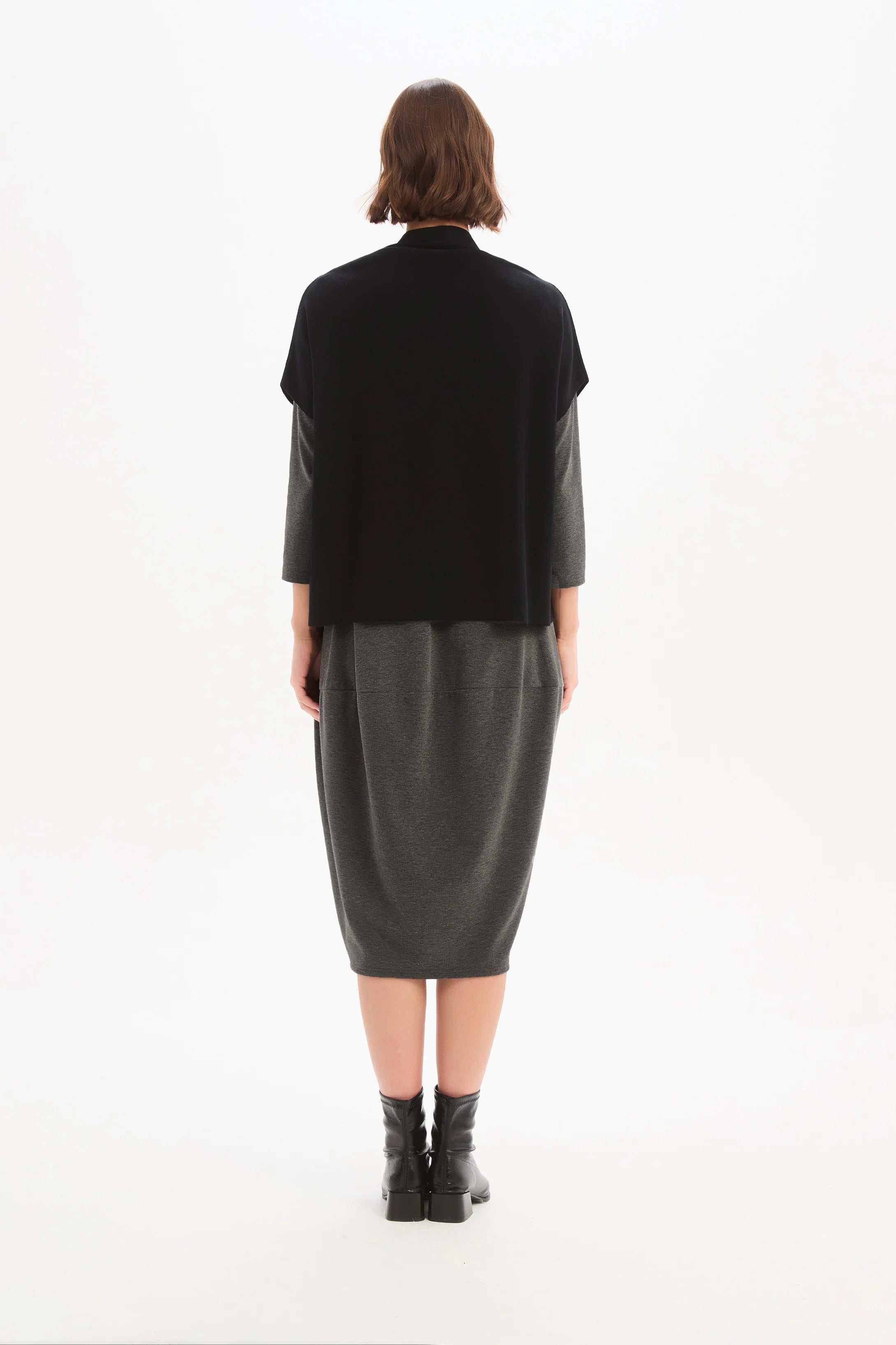 Tirelli Button Up Knit Vest Black