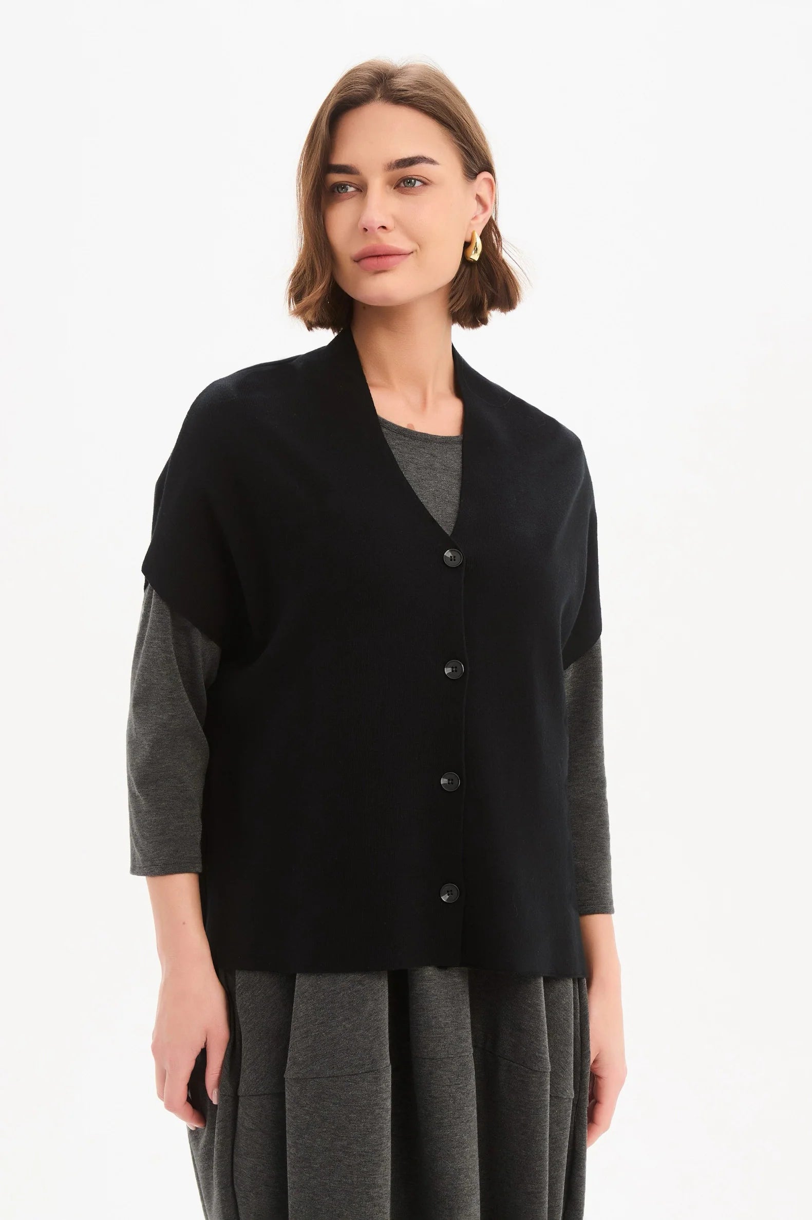 Tirelli Button Up Knit Vest Black