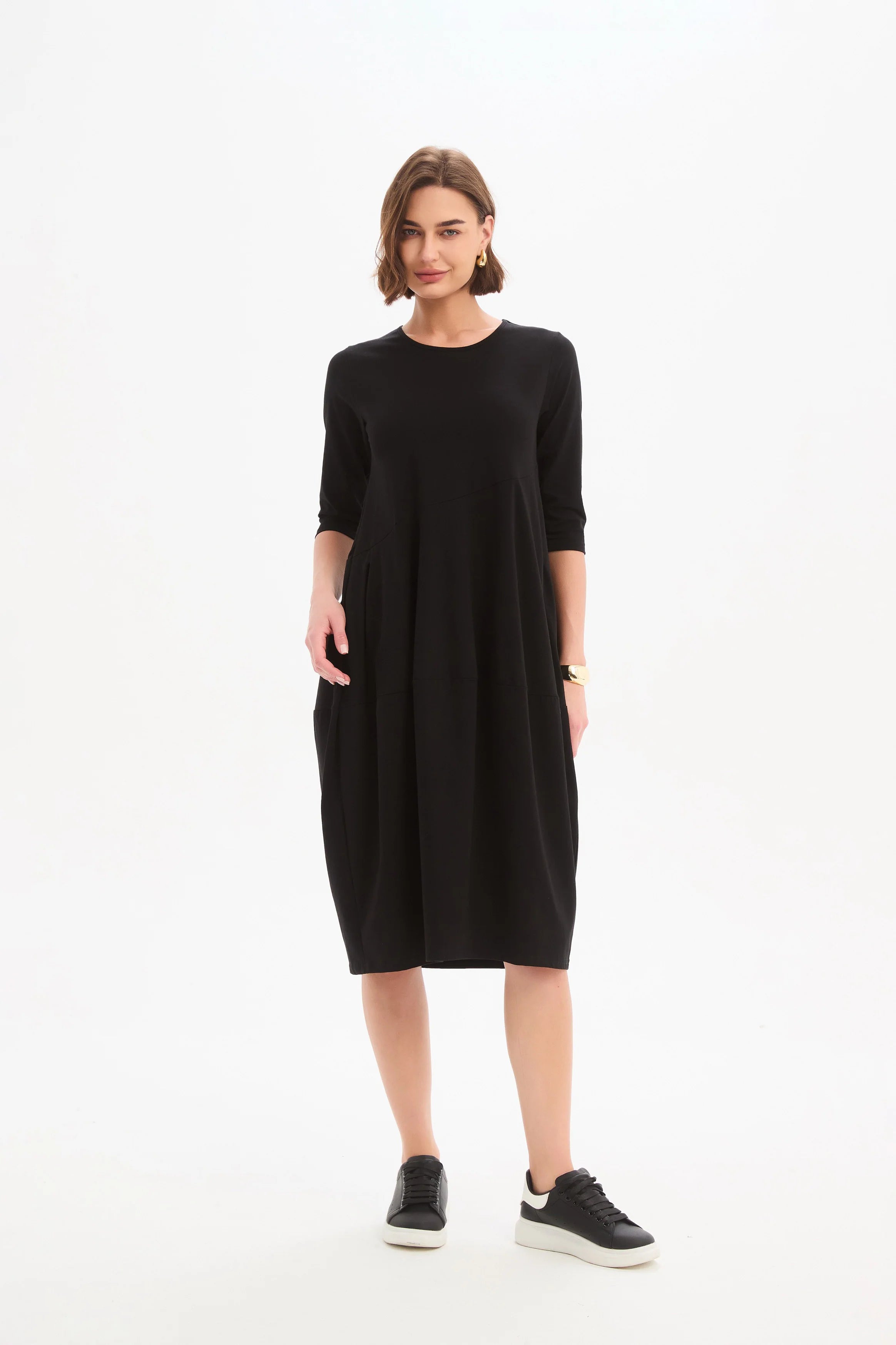 Tirelli Diagonal Seam Winter Dress Black