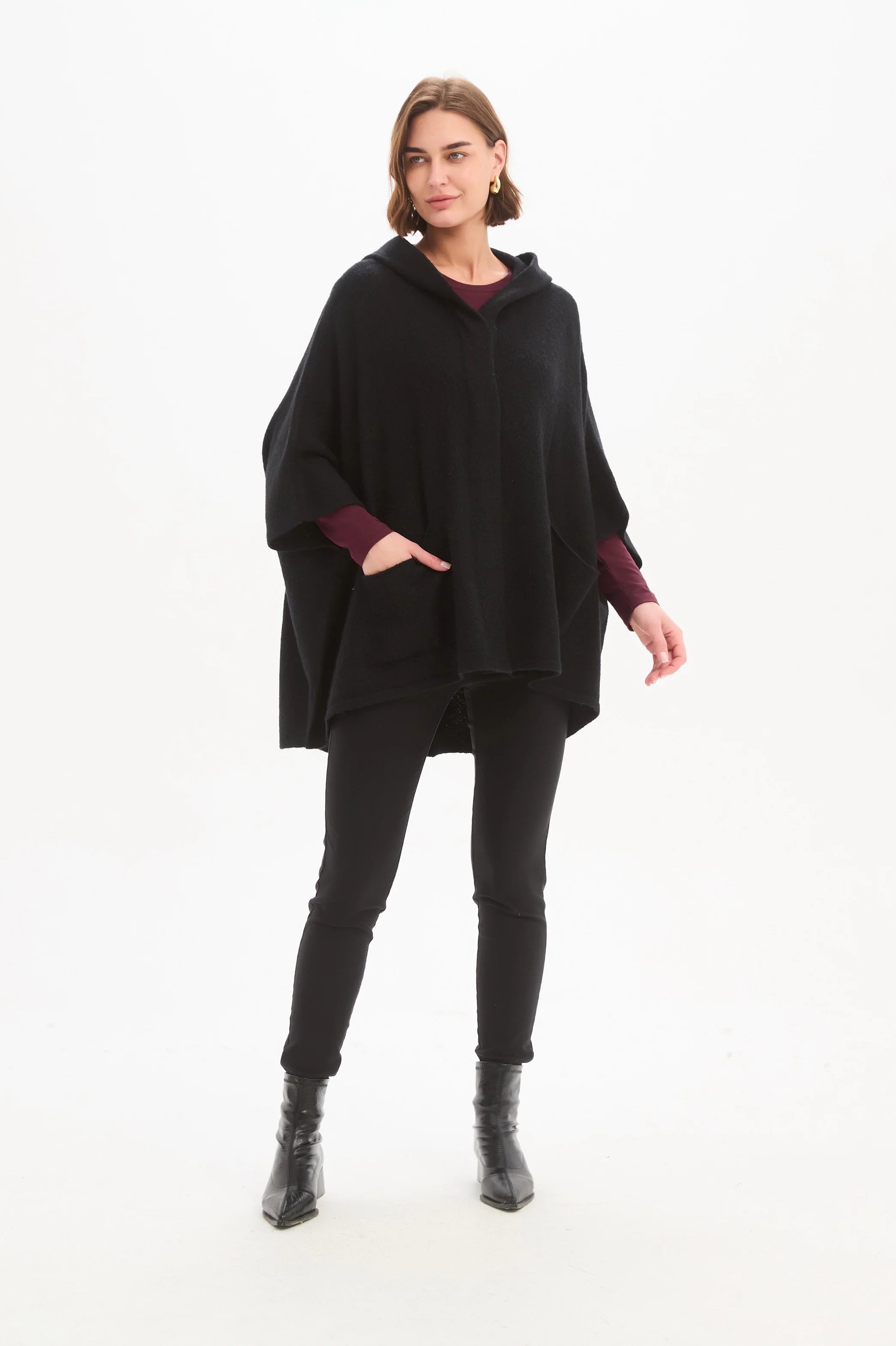 Tirelli Magnetic Closure Cardigan Black