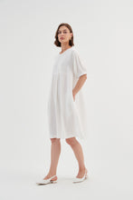 Load image into Gallery viewer, Tirelli Bishop Sleeve Shirring Dress White
