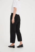 Load image into Gallery viewer, Tirelli Deep Cuff Pant Black
