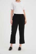 Load image into Gallery viewer, Tirelli Deep Cuff Pant Black
