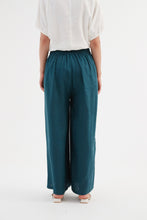 Load image into Gallery viewer, Tirelli Pleat Front Palazzo Pant Deep Marine
