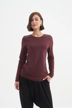 Load image into Gallery viewer, Tirelli Long Sleeve Tshirt Aubergine
