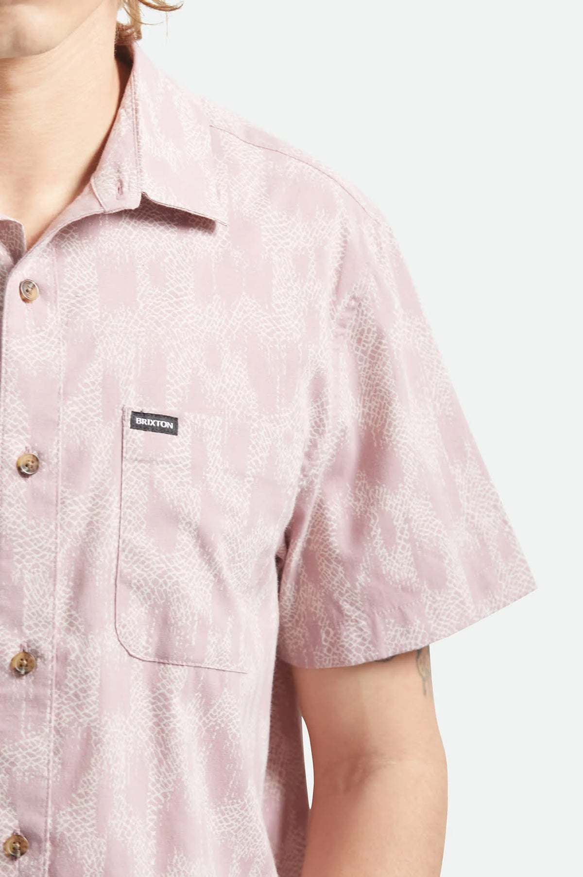 Brixton Charter Print SS Shirt Dark Pink/Silver Crackle Paint