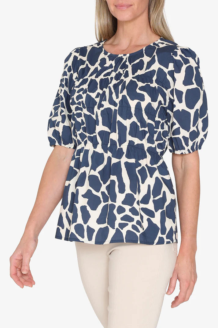 Pingpong Giraffe Top Giraffe Print
