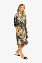 Load image into Gallery viewer, Ping Pong Sahara Spliced Button Dress Sahara Print
