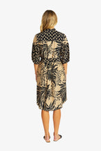 Load image into Gallery viewer, Ping Pong Sahara Spliced Button Dress Sahara Print
