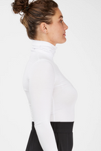 Load image into Gallery viewer, Tani Turtle Neck 79278 White
