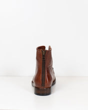 Load image into Gallery viewer, Area Forte Cali Brandy Leather
