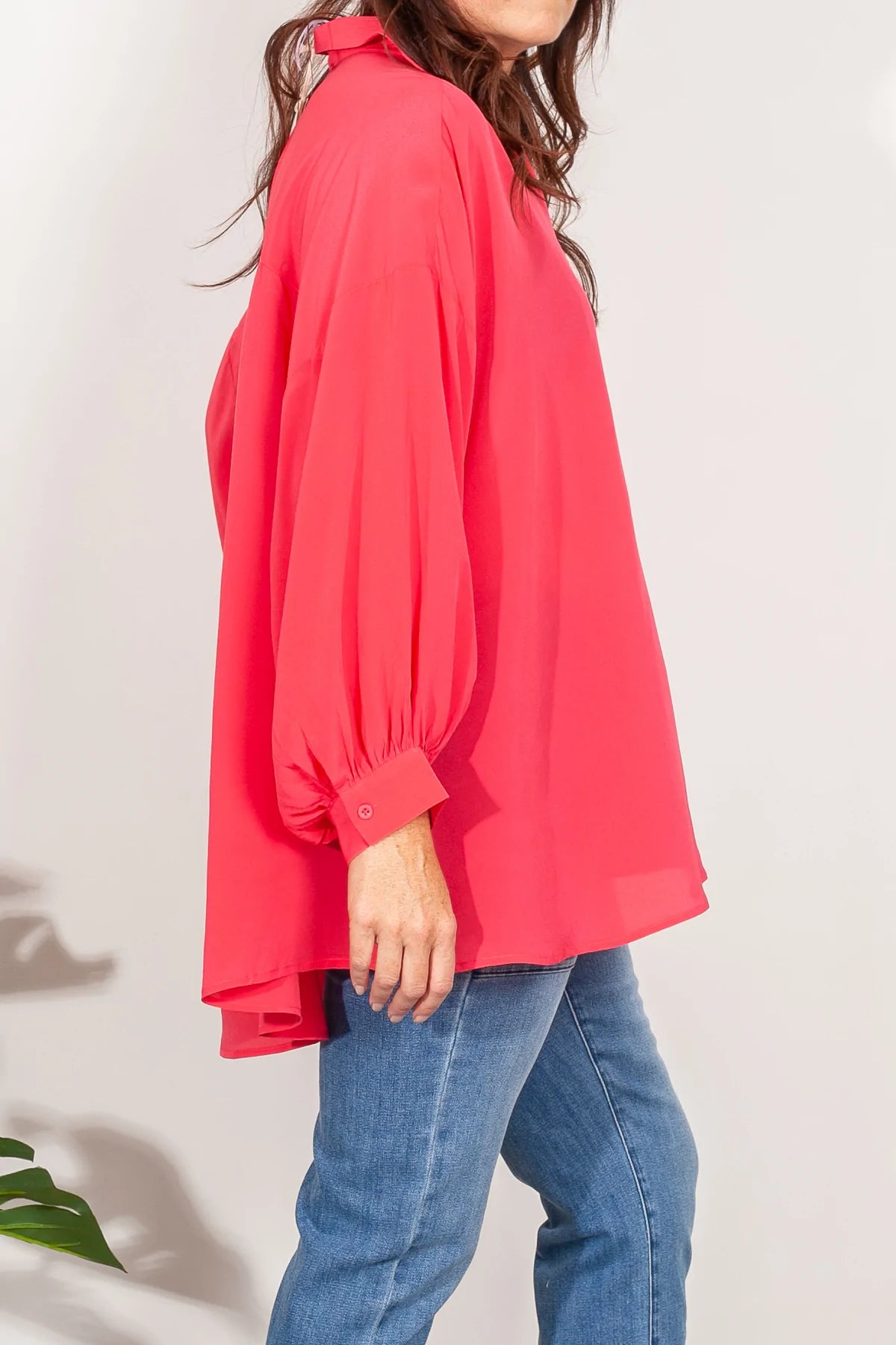 M. A. Dainty Mantaray Top Rose Miss Gladys Sym Choon