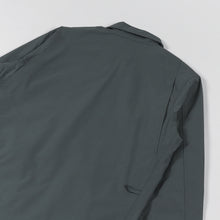 Load image into Gallery viewer, Carhartt WIP Montana Jacket Hemlock Green
