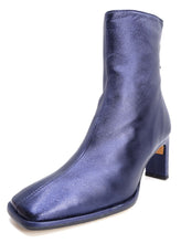 Load image into Gallery viewer, Neo Somaya Aquarius (Blue) Shimmery Leather
