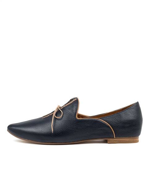 Top End Sommer Navy/Tan Leather