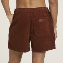 Load image into Gallery viewer, Wrangler Roomie Cord Short Scotch
