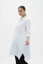 Load image into Gallery viewer, Tirelli Handkerchief Hem Shirt White
