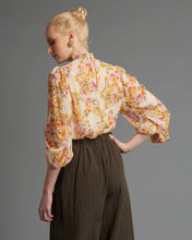 Load image into Gallery viewer, Fate + Becker Last Dance Shirred High Neck Top Cream Floral
