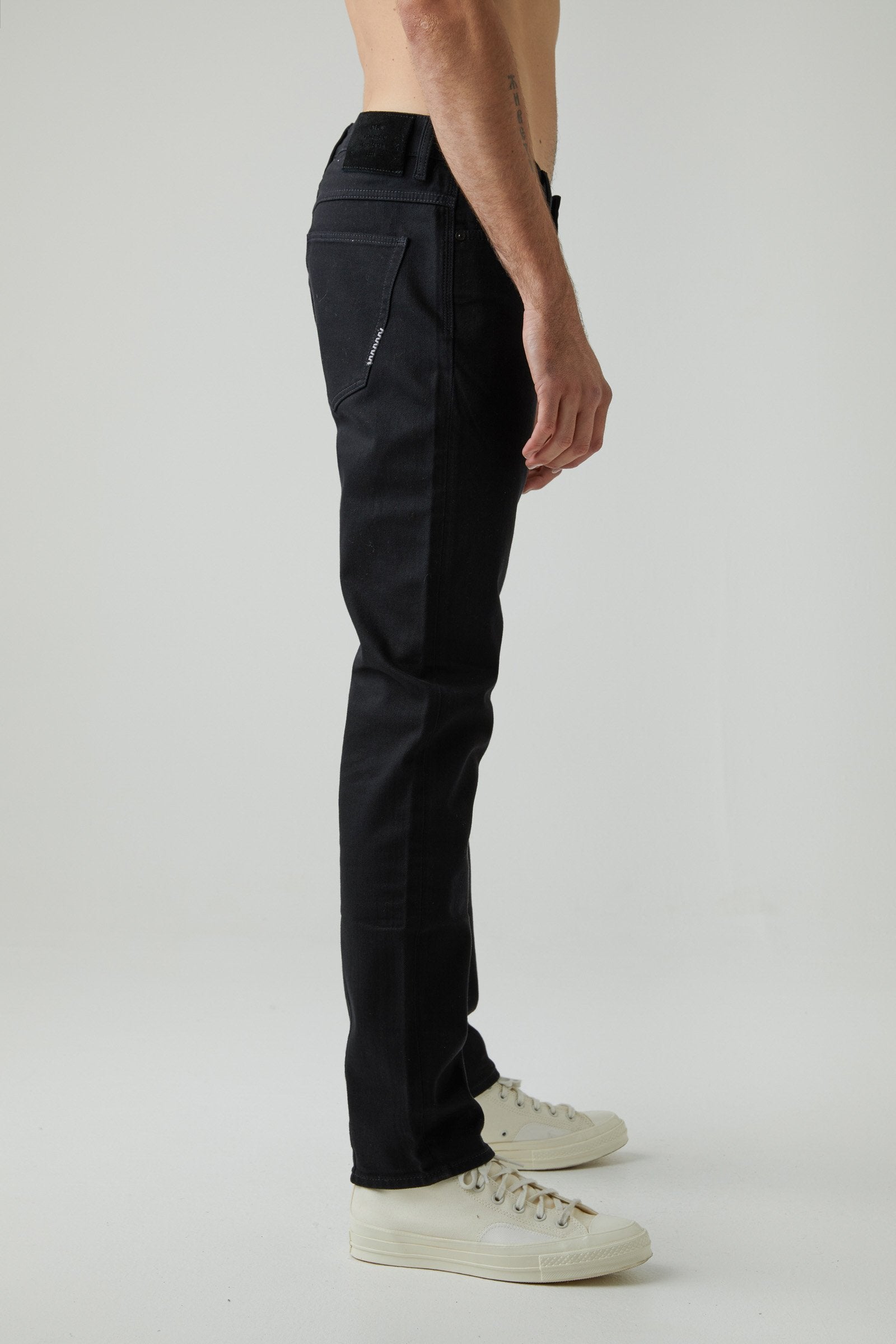 Neuw Denim Lou Slim Forever Black