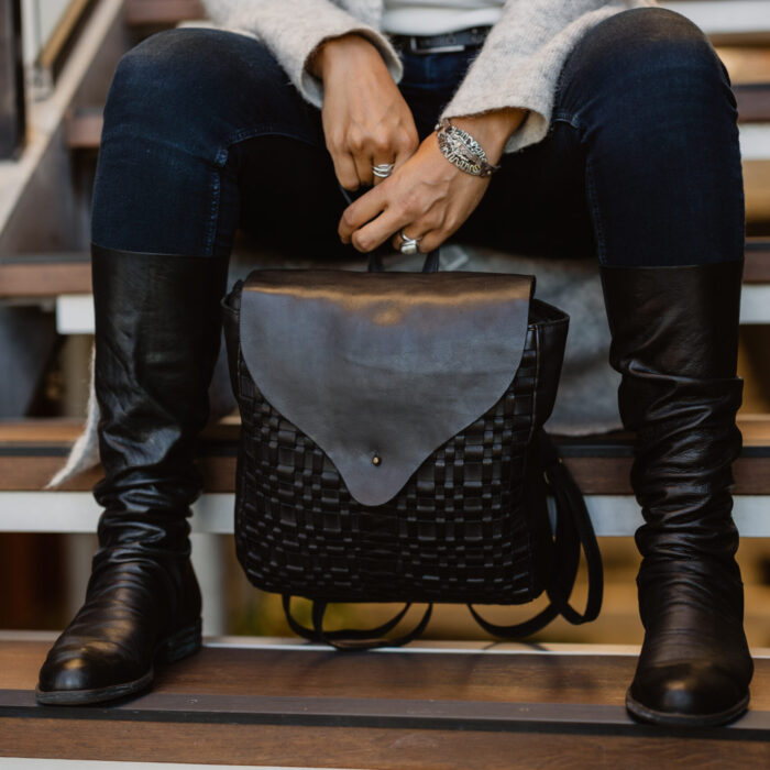 Kompanero Natasha Black Leather