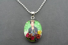 Load image into Gallery viewer, Makers &amp; Providers Frida Kahlo Pendant 3 70cm
