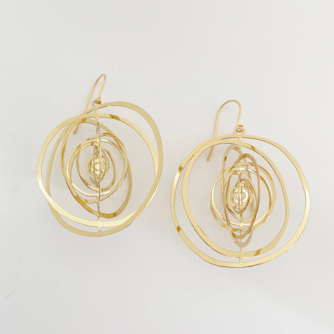 DENZ Orbit Earrings Gold