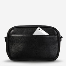 Load image into Gallery viewer, Status Anxiety Plunder Bag Black Leather
